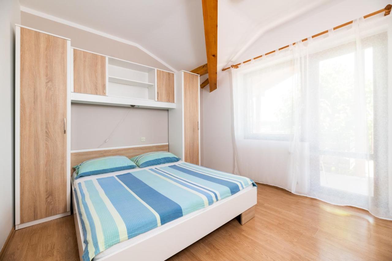 Apartman Petelin Novigrad Istria Kültér fotó